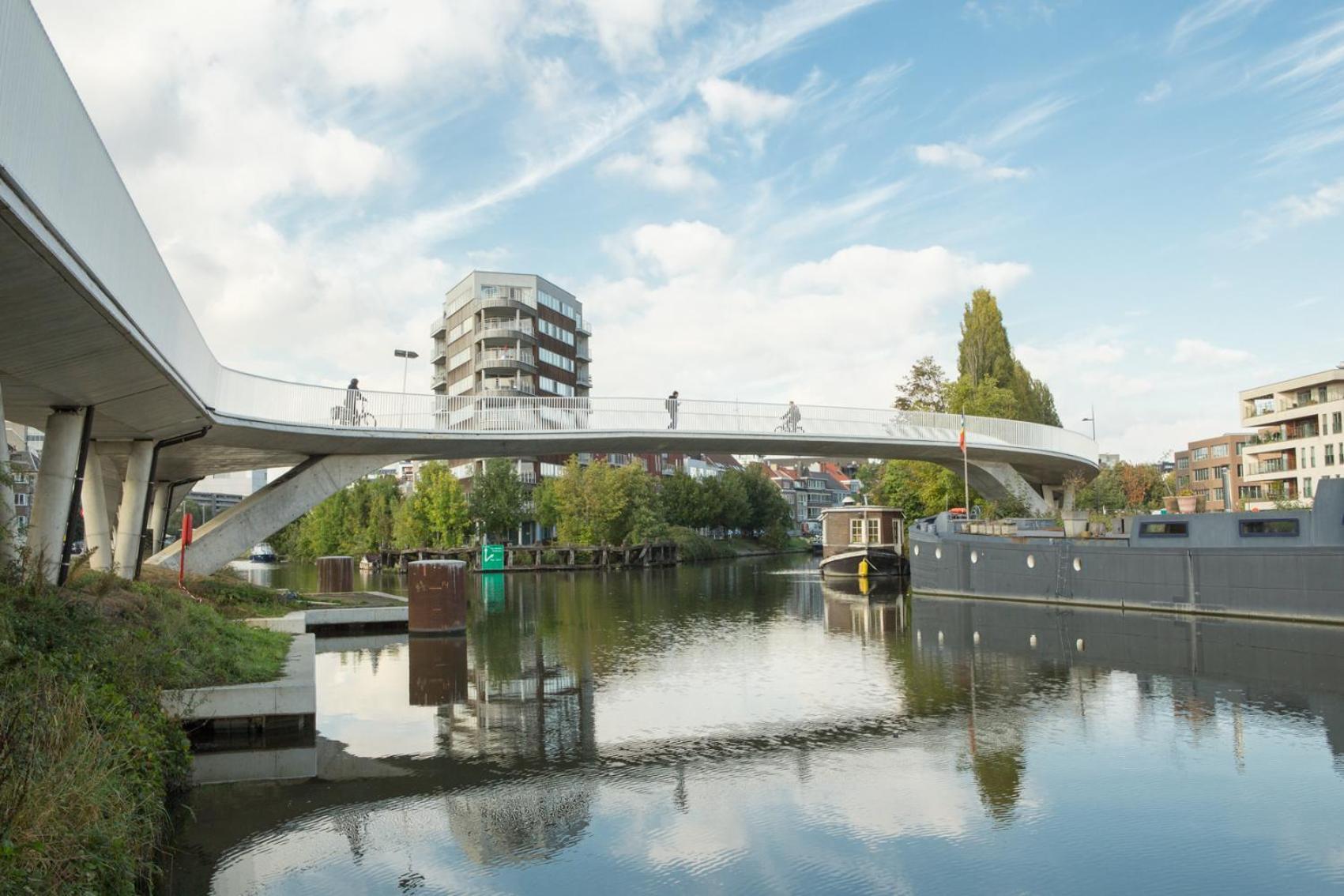 Boat & Breakfast Bellevue Hotel Ghent Exterior photo